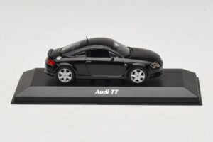Audi TT 8N Black Maxichamps 1:43 940017221 Diecast