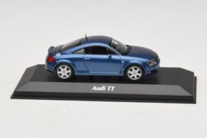 Audi TT 8N Blue Metallic Maxichamps 1:43 940017220 Diecast