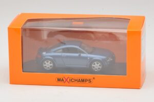 Audi TT 8N Blue Metallic Maxichamps 1:43 940017220 Diecast - image 5 of 5