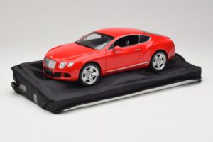 Bentley Continental GT Orange Minichamps 1:18 100139922-P1 Diecast