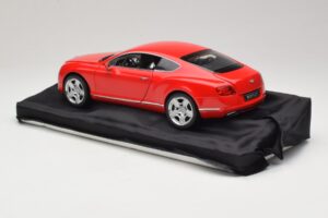 Bentley Continental GT Orange Minichamps 1:18 100139922-P1 Diecast - image 7 of 8