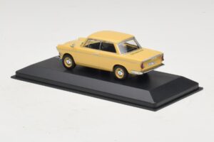 BMW 700 Coupe Yellow Replacement Box Minichamps 1:43 80420153662-R1 Diecast - image 3 of 5