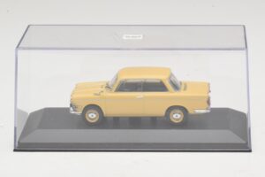 BMW 700 Coupe Yellow Replacement Box Minichamps 1:43 80420153662-R1 Diecast - image 4 of 5