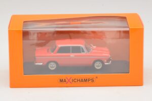 BMW 700 LS Red Maxichamps 1:43 940023701 Diecast - image 5 of 5