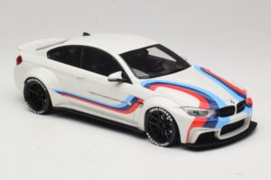 BMW M4 F82 Liberty Walk Replacement Box GT Spirit 1:18 GT067-R1 Resin - image 4 of 6