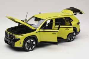 BMW XM G09 Yellow Minichamps 1:18 110023302 Diecast - image 2 of 8