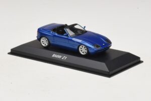 BMW Z1 E30 Blue Metallic Maxichamps 1:43 940020101 Diecast - image 3 of 5