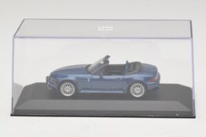 BMW Z3 E36/7 1.8 M Package Blue Replacement Box Minichamps 1:43 80429411714-R1 Diecast - image 4 of 5