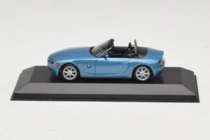 BMW Z4 E85 Light Blue Metallic Replacement Box Minichamps 1:43 80420144054-R1 Diecast