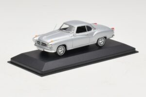 Borgward Isabella Coupe Silver Minichamps 1:43 400096031 Diecast - image 2 of 5
