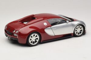 Bugatti Veyron Centenaire Edition Chrome Red Minichamps 1:18 100110851 Diecast - image 3 of 8