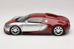 Bugatti Veyron Centenaire Edition Chrome Red Minichamps 1:18 100110851 Diecast - image 4 of 8