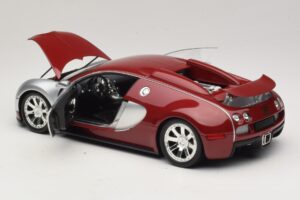Bugatti Veyron Centenaire Edition Chrome Red Minichamps 1:18 100110851 Diecast - image 5 of 8