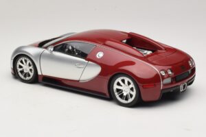Bugatti Veyron Centenaire Edition Chrome Red Minichamps 1:18 100110851 Diecast - image 7 of 8