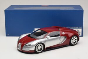 Bugatti Veyron Centenaire Edition Chrome Red Minichamps 1:18 100110851 Diecast - image 8 of 8