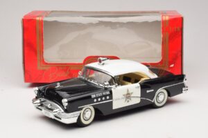 Buick Century Sun State Patrol Mira 1:18 6118 Diecast - image 8 of 8