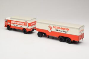 Bussing LU 11/16 Box Trailer Dextro Energen Minichamps 1:43 499073940 Diecast - image 5 of 6
