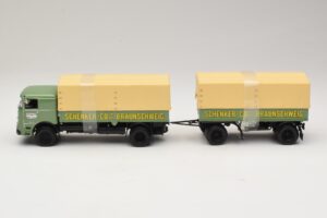Bussing LU 11/16 Flatbed Trailer Schenker Minichamps 1:43 499073924 Diecast - image 3 of 6