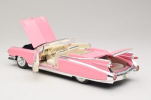 Cadillac Eldorado Biarritz Pink Maisto 1:18 31813-P1 Diecast - image 5 of 8