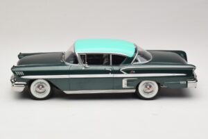 Chevrolet Bel Air Impala Coupe Dark Green Metallic & Green KK-Scale 1:18 KKDC181594 Diecast - image 3 of 6