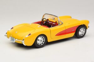 Chevrolet Corvette C1 Convertible Yellow Red Bburago 1:18 3034-M2 Diecast - image 3 of 8