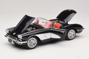 Chevrolet Corvette C1 Tuxedo Black AUTOart 1:18 71142 Diecast - image 2 of 8