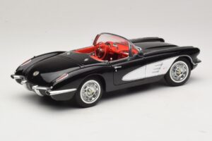 Chevrolet Corvette C1 Tuxedo Black AUTOart 1:18 71142 Diecast - image 3 of 8