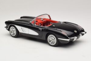 Chevrolet Corvette C1 Tuxedo Black AUTOart 1:18 71142 Diecast - image 7 of 8