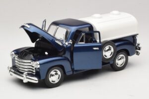 Chevrolet Pickup Blue Mira 1:18 6270 Diecast - image 2 of 8
