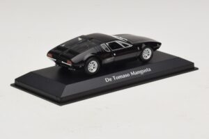 De Tomaso Mangusta Black Maxichamps 1:43 940127121 Diecast - image 2 of 5