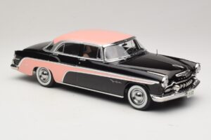 DeSoto Fireflite Sedan Black & Pink KK-Scale 1:18 KKDC181542 Diecast - image 4 of 6
