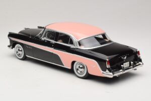 DeSoto Fireflite Sedan Black & Pink KK-Scale 1:18 KKDC181542 Diecast - image 5 of 6