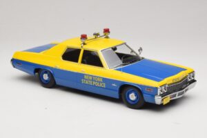 Dodge Monaco New York State Police Yellow & Blue KK-Scale 1:18 KKDC181156 Diecast - image 4 of 6