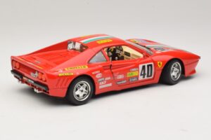 Ferrari 288 GTO #40 Red Bburago 1:18 3027-P4 Diecast - image 3 of 8