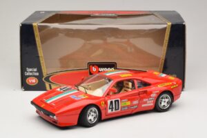 Ferrari 288 GTO #40 Red Bburago 1:18 3027-P4 Diecast - image 8 of 8