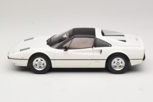 Ferrari 308 GTS White MCG 1:18 MCG18664 Diecast - image 3 of 6