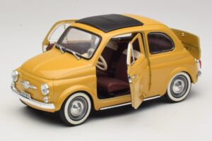 Fiat 500 Yellow Solido 1:18 8042 Diecast - image 2 of 8