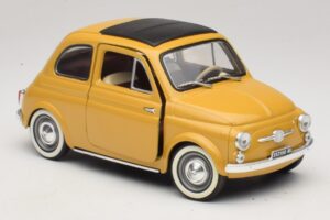 Fiat 500 Yellow Solido 1:18 8042 Diecast - image 6 of 8