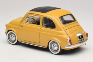 Fiat 500 Yellow Solido 1:18 8042 Diecast - image 7 of 8