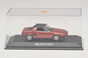 Fiat X1/9 Red Maxichamps 1:43 940121662 Diecast - image 4 of 5