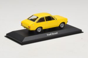 Ford Escort Mk2 Yellow Maxichamps 1:43 940084100 Diecast - image 2 of 5