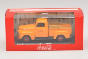 Ford F1 Coca-Cola Minichamps 1:43 400082062 Diecast - image 5 of 5