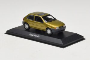 Ford Fiesta Mk4 Gold Maxichamps 1:43 940085060 Diecast - image 3 of 5