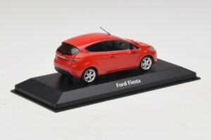 Ford Fiesta Mk7 Red Maxichamps 1:43 940088000 Diecast - image 2 of 5