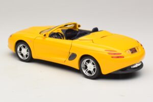 Ford Mustang Mach III Cabrio Yellow Maisto 1:18 32815 Diecast - image 7 of 8