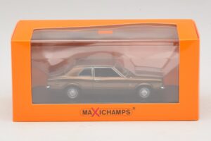 Ford Taunus TC Brown Metallic Maxichamps 1:43 940081300 Diecast - image 5 of 5