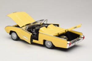Ford Thunderbird Cabriolet Yellow Anson 1:18 30334-P1 Diecast - image 5 of 8
