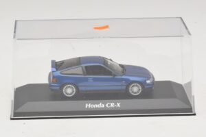 Honda CR-X Blue Metallic Maxichamps 1:43 940161520 Diecast - image 4 of 5