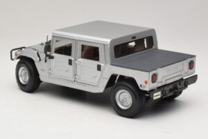 Hummer H1 Hard Top Silver Maisto 1:18 36857 Diecast - image 7 of 8