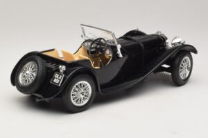 Jaguar SS100 Roadster Black Bburago 1:18 3006-M3 Diecast - image 2 of 6